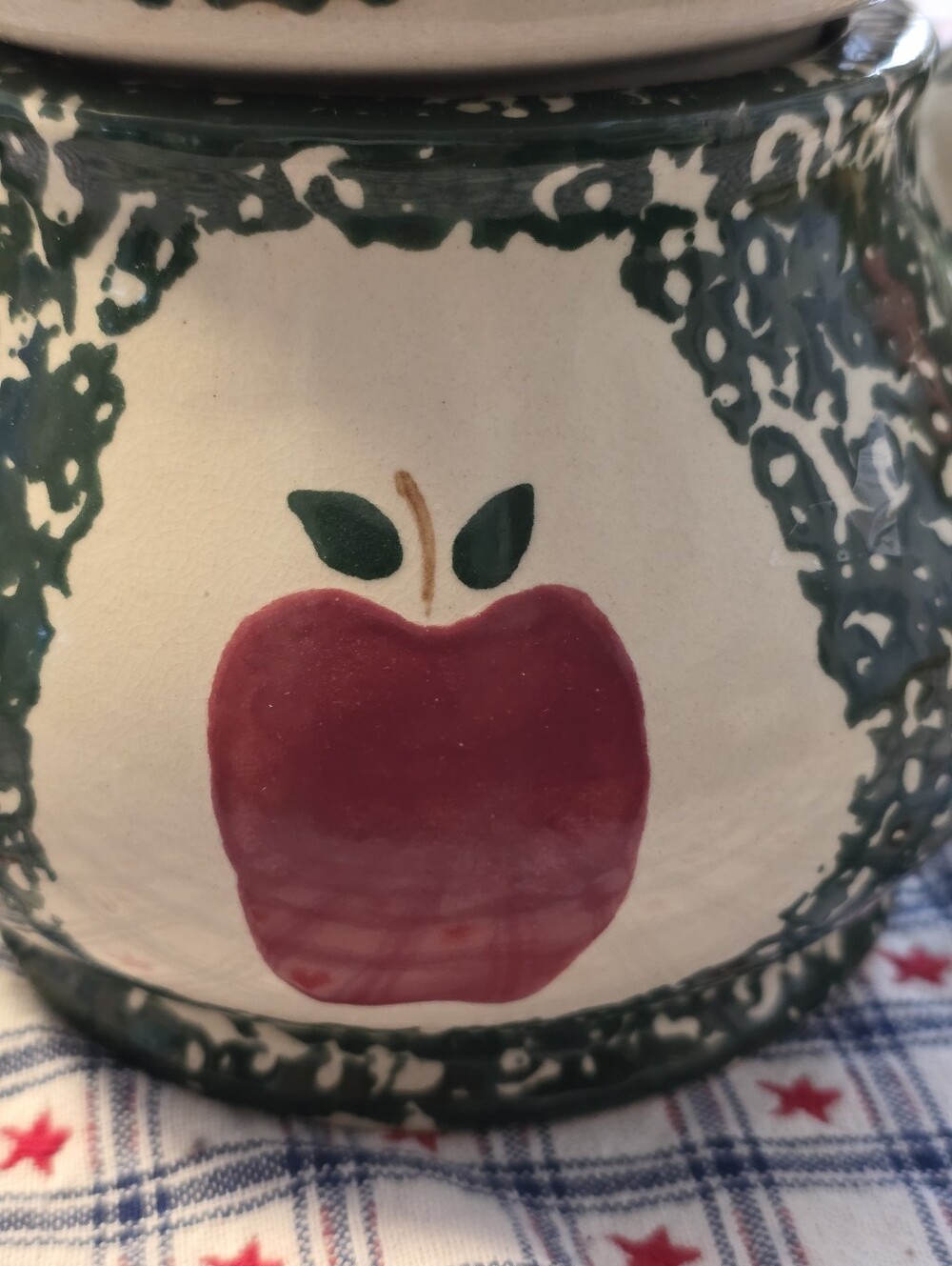 Hand-Painted Ceramic Teapot with Red Apple Motif - Green & Cream - Picture 3 of 3